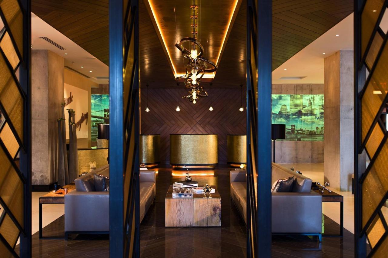 Renaissance New York Midtown Hotel Екстер'єр фото