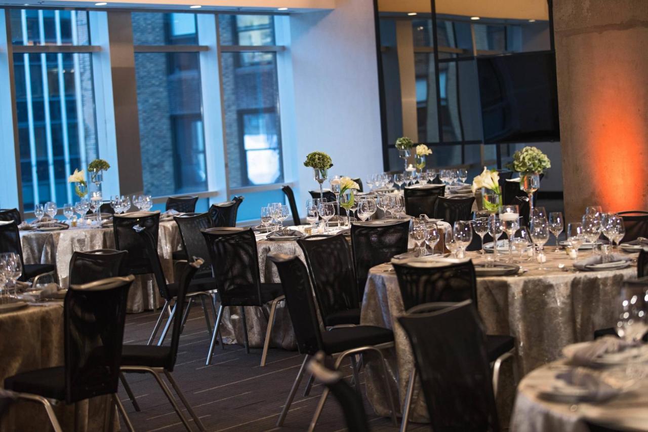 Renaissance New York Midtown Hotel Екстер'єр фото