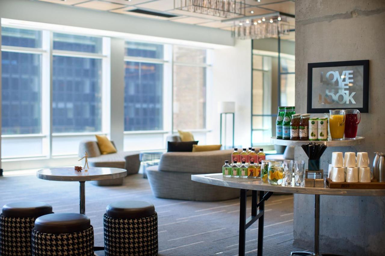Renaissance New York Midtown Hotel Екстер'єр фото