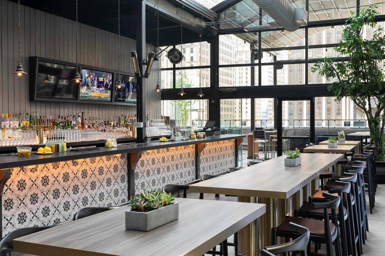 Renaissance New York Midtown Hotel Екстер'єр фото