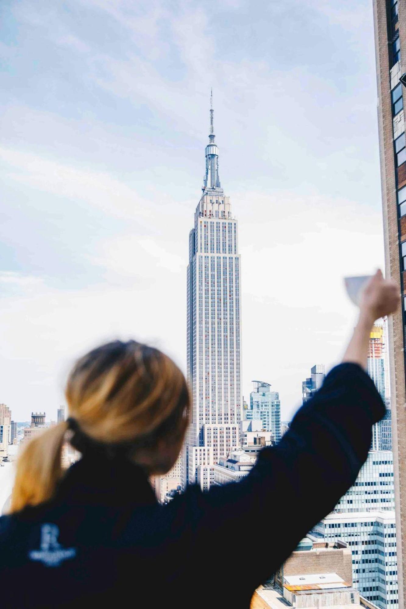 Renaissance New York Midtown Hotel Екстер'єр фото